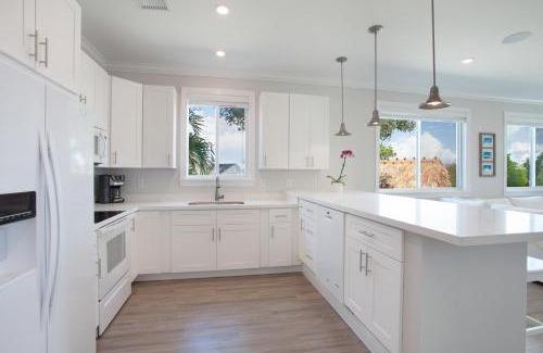 Islamorada House | Bayberry Key - Waterfront Boutique Resort, Dock, Direct Water views!