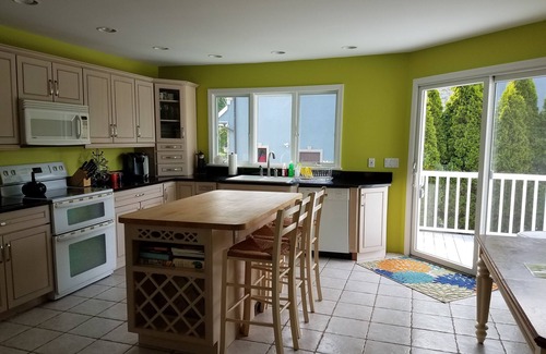 East Moriches House | Bayfront beauty with heated pool! Minutes to Westhampton!