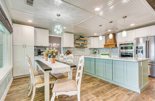 Florida Panhandle House | Bayfront Milton Retreat with Dock & Game Room