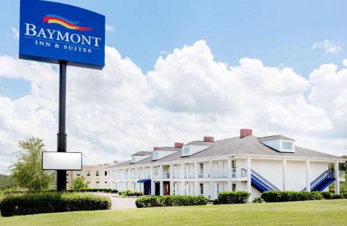 Grenada Hotel | Baymont by Wyndham Grenada