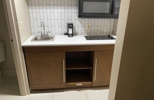 Odessa Hotel | Baymont by Wyndham Odessa University Area