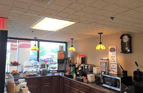 Springfield Hotel | Baymont by Wyndham Springfield