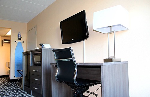 Springfield Hotel | Baymont by Wyndham Springfield