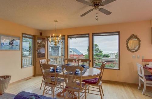 Cape Meares Apartment | Bayocean Retreat