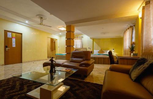 Teshie Cabin | Bays Lodge, Accra