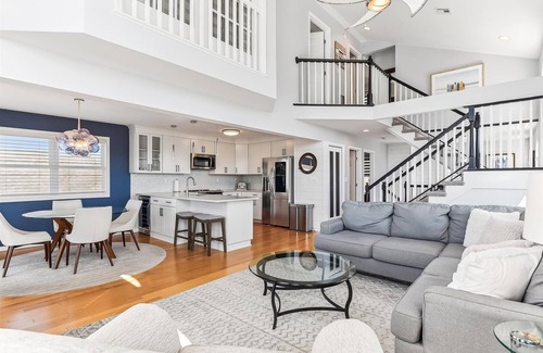 South Bethany Harbor House | Bayside Retreat in Bethany Beach: Short Walk to Beach, Sleeps 13, Water Views!