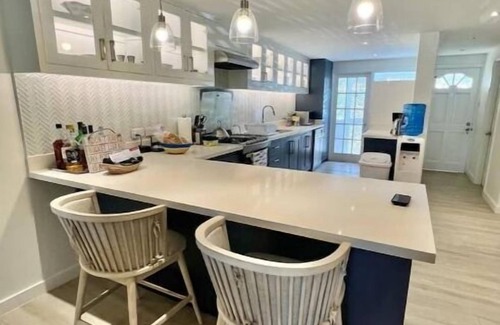 Bonne Terre Apartment | Bayview # 5 - Waterfront Condo