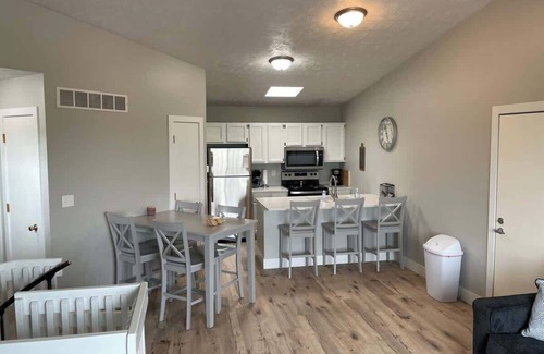 Whitetail Condo | Bayview Condo #2, Ogallala Beach