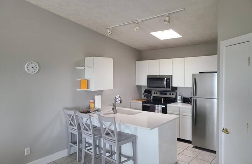 Whitetail Condo | Bayview Condos #3, Ogallala Beach! Great Location!