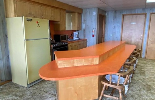 Homer Apartment | Bayview Gardens Cabin, Lower Level, View & Sauna