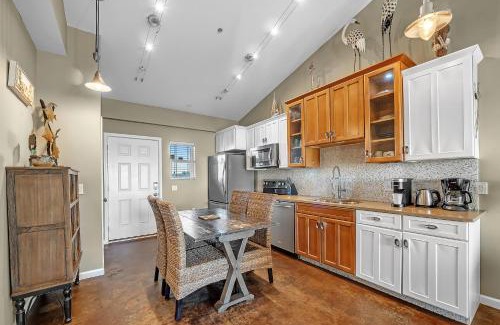 Pensacola Beach House | Baywatch Unit H5