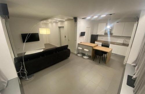 Avellino Apartment | BB Lucent Center