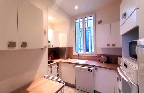7th Arrondissement Apartment | Bd de la Tour Maubourg - Paris 7 - 207036