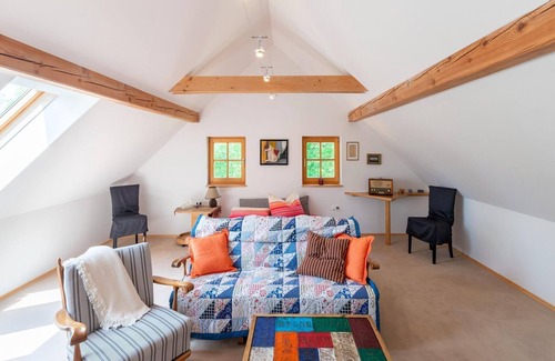 Schwarzenberg am Boehmerwald House | Beautiful holiday home with a natural stream