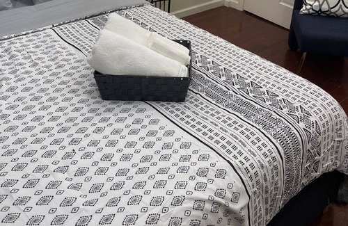 Bay Ridge Apartment | Be my guest in Bayridge Brooklyn