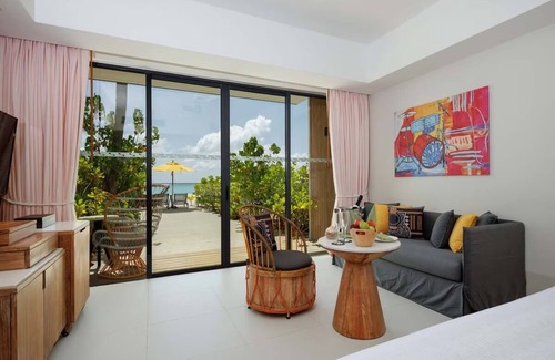Farukolhufushi Island Hotel | Beach Access Studio with Terrace & Island Vibes