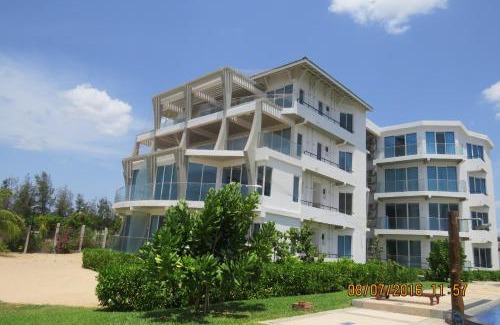 Nilaveli Apartment | Beach Bliss
