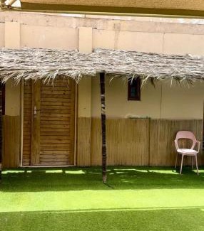 Al Hadd Ski Chalet | Beach Chalet - 8