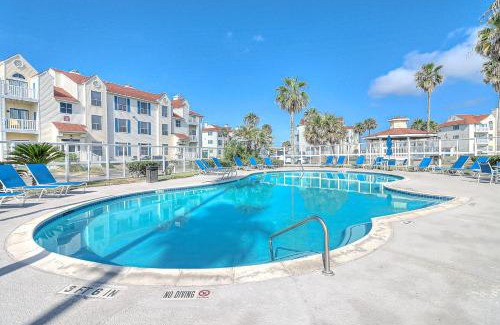 Corpus Christi Apartment | Beach Club 173 & 174