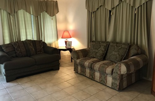Tarpum Bay Cottage | Beach Cottage Tarpum Bay