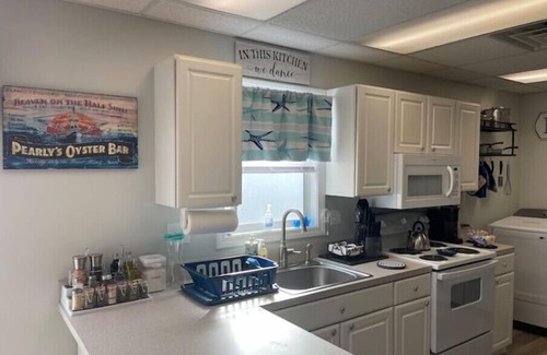 Momauguin Apartment | Beach-Farm Backyard Oasis with Goats, Gardens, Games and FREE Beach Club Passes!