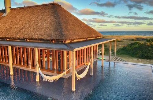La Paloma House | Beach Front Luxury House