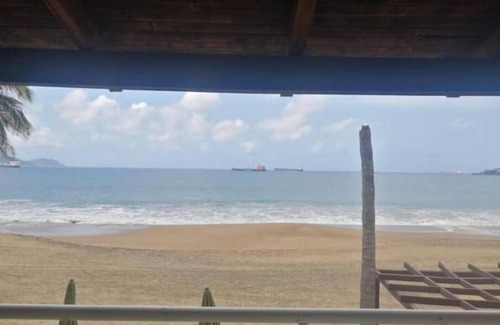 Manzanillo Condo | Beach Front 3 Bedroom Condo, Great Location & best beach.