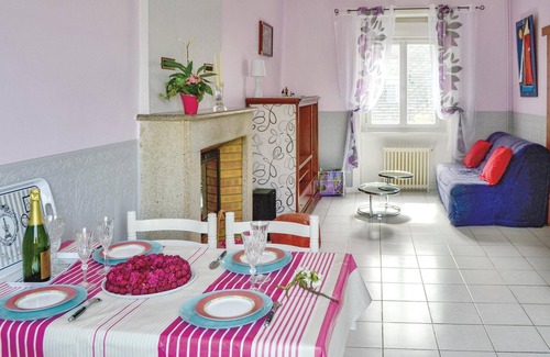 Hirel Apartment | Beach front apartment