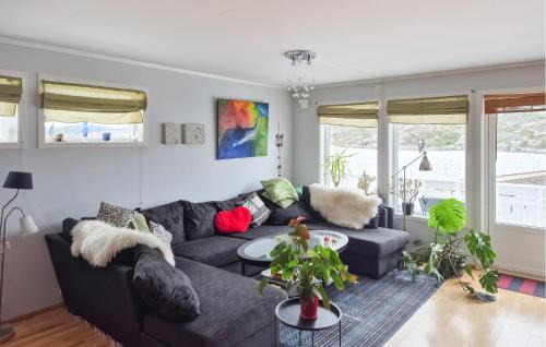 Steinsland Apartment | Beach Front Apartment In Steinsland