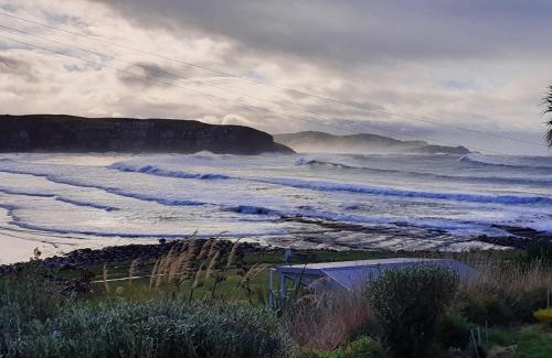Surat Bay House | Beach Front Oasis - Catlins, Jacks Bay