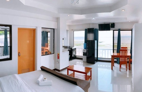 Oslob Apartment | Beach front Studio UnitnPet friendlynBig yard and cottage