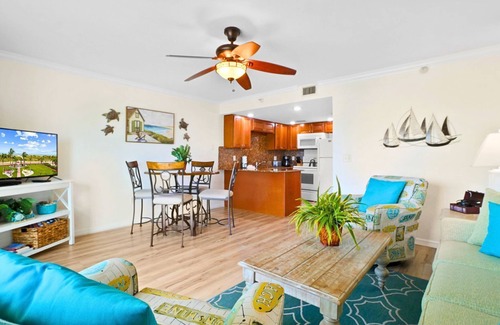 Treasure Island Condo | Beach Getaway – Spectacular Sunsets - SB 405