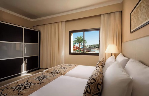 El Quseir Hotel | Beach Getaway with Coral Adventures and Aqua Coraya Water Park