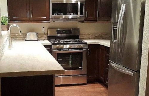 East Side Costa Mesa House | Beach house, Back Yard,Pet Friendly, East side Costa Mesa, EV Charger