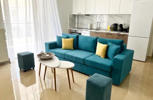 Neoi Epivates Apartment | Beach House Holiday