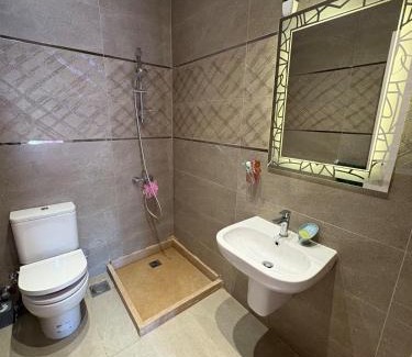 Ityay al-Barud Ski Chalet | Beach House - Ramsis Village