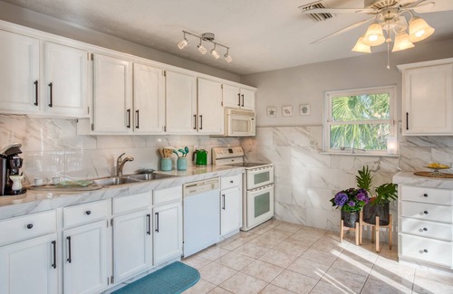 Surfcrest Village House | Beach House in Heart of St. Augustine Beach! Near Pool, Walk to Restaurants, $300 in Free Tickets!