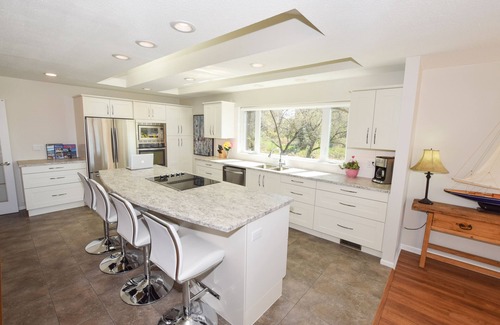 North End House | Beach House w/Private Beach, 4br, Walk to Downtown, Beside Wildlife Sanctuary