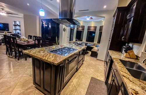 El Palmar House | Beach House with Ocean View - Rooftop Jacuzzi & Pool - Concierge Service