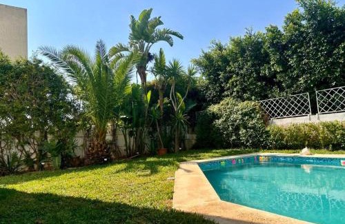 Gammarth Villa | Beach, landscaped garden, pool