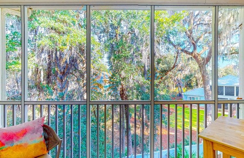 Saint Simons Heights Hotel | Beach Loft In The Trees