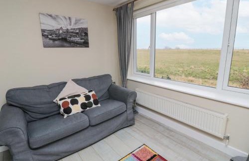 Seahouses House | Beach View