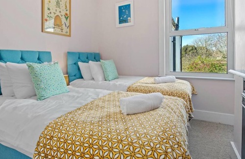 Southwick Apartment | Beach View House with Free Parking | By My Getaways