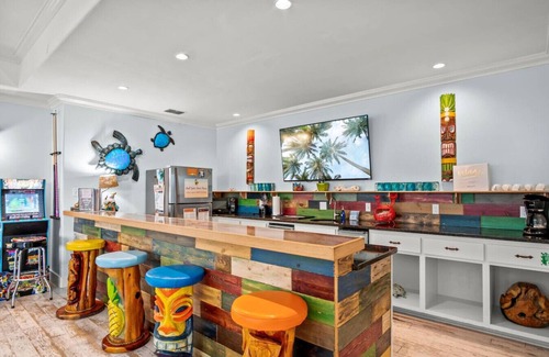Sand Point House | “Beach Views—Shell Yeah! Beach House is your stylish, fun-filled coastal escape with private bathrooms & neighborhood pool-Just steps from the sand!”