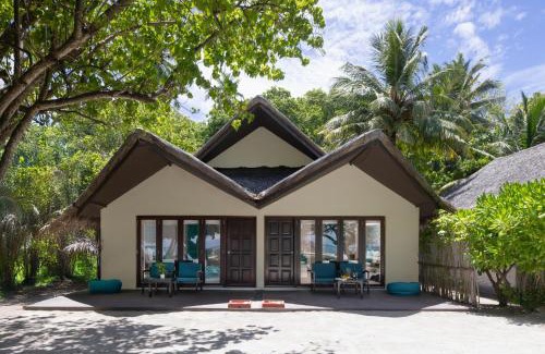 Kanifinolhu Island Hotel | Beach Villa - The Maldives