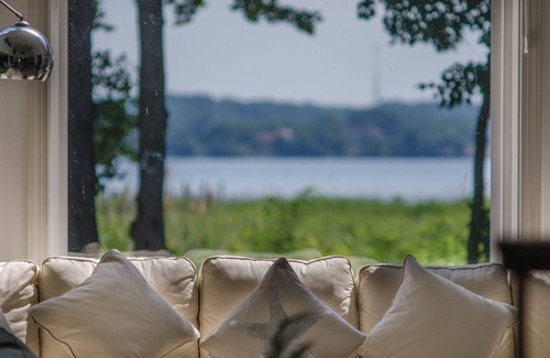 Barstow House | Beach wonderland