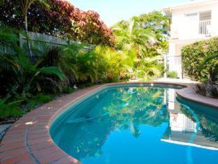 Peregian Beach Apartment | Beachcomber Peregian Beach