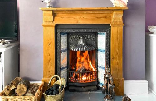 Felixstowe House | Beachcombers Retreat