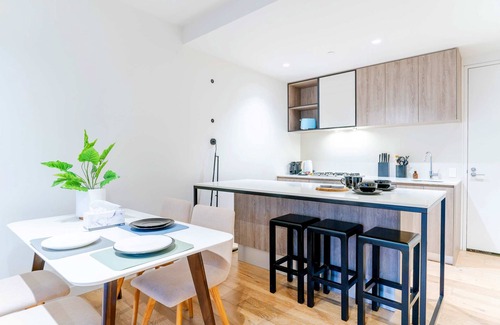 Werribee South Apartment | Beachfront 2B APT at Quay Boulevard Free Parking