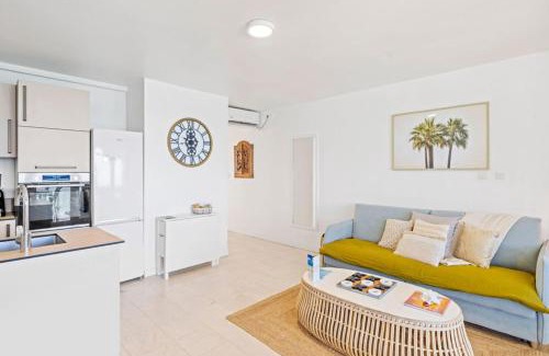 Grand Case Apartment | Beachfront Apartment Flamant Grand Case
